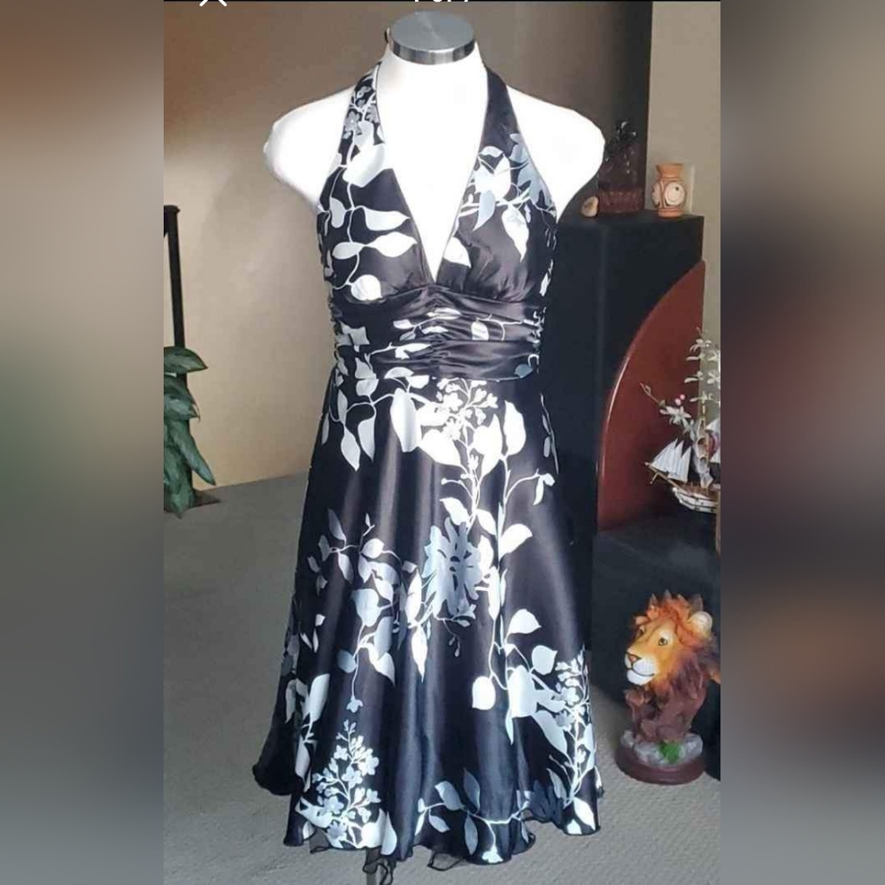 Womens Black/Silver Halter Dress (7)